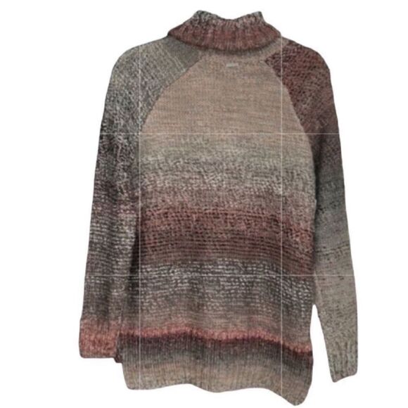 PrAna Autumn Rein Wool Blend
Oversized Turtleneck Sweater(Size XS) - Picture 3 of 9